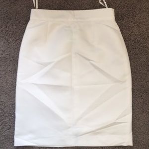Alex Marie, 6, white patterned skirt. Like new